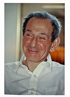 Portrait picture of Werner Isreal